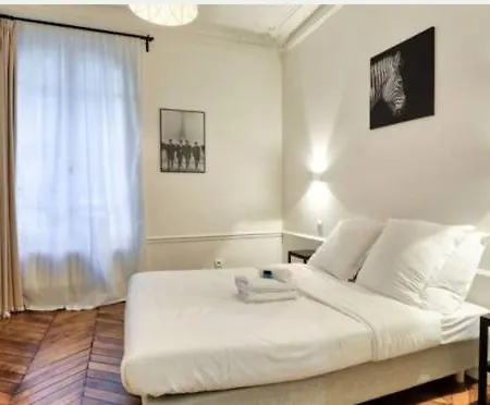 Apartment Haussmannien Centre De - 6p *